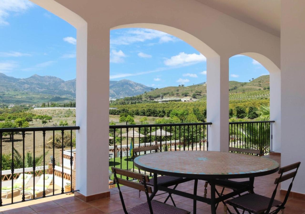 Spacious Villa With Exceptional Views In Malaga Casarabonela Екстер'єр фото