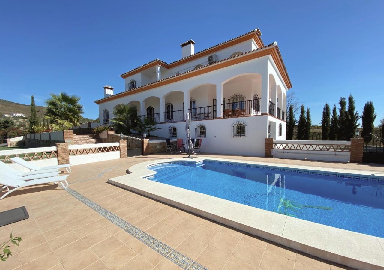 Spacious Villa With Exceptional Views In Malaga Casarabonela Екстер'єр фото